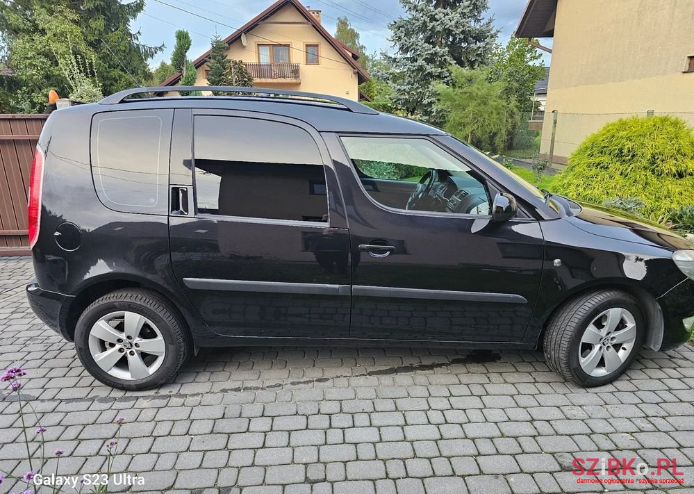 2011' Skoda Roomster photo #6