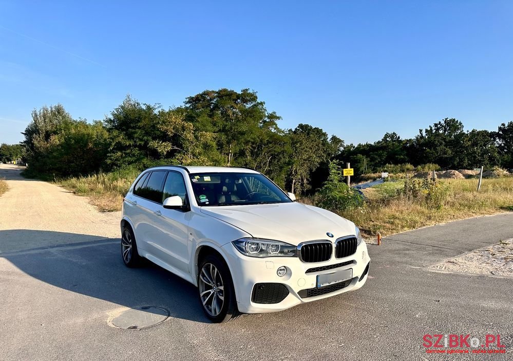 2013' BMW X5 Xdrive30D photo #1
