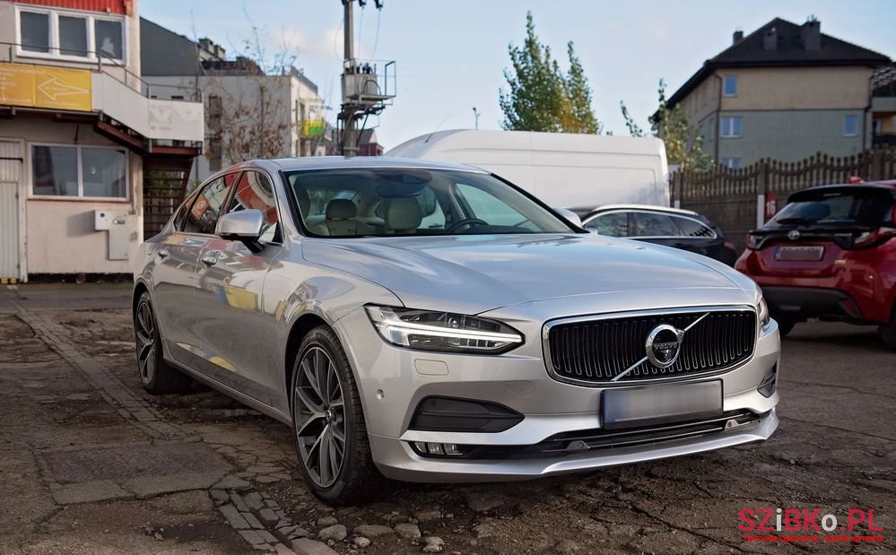 2017' Volvo S90 photo #1