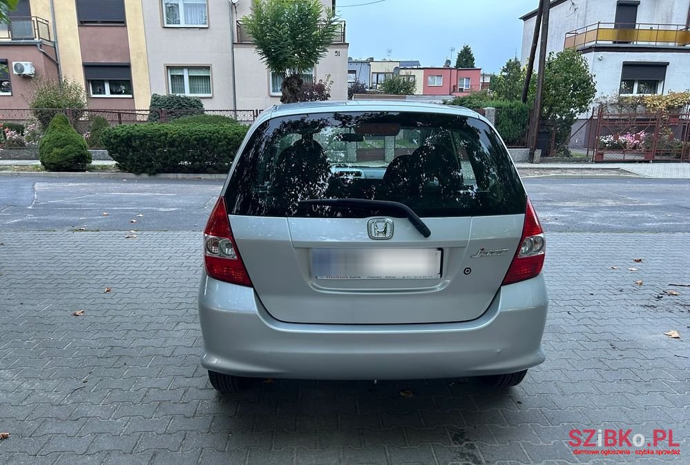 2005' Honda Jazz photo #5