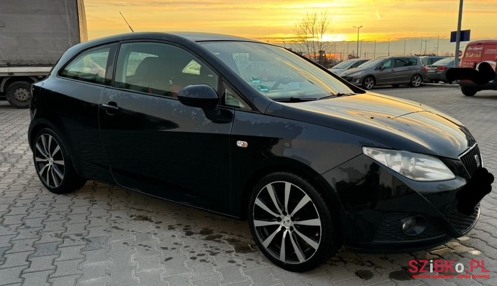 2010' SEAT Ibiza Sc 1.4 16V Sport photo #1