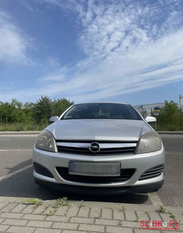 2005' Opel Astra photo #4