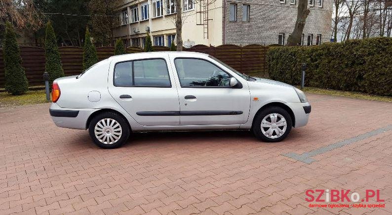 2003' Renault Thalia photo #1