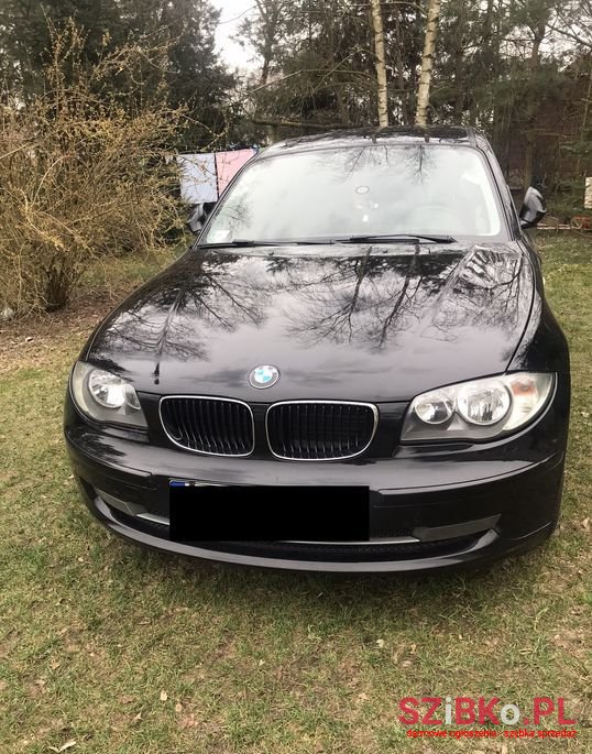 2008' BMW 1 Series photo #1