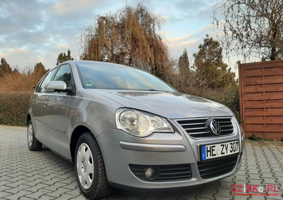 2007' Volkswagen Polo photo #1