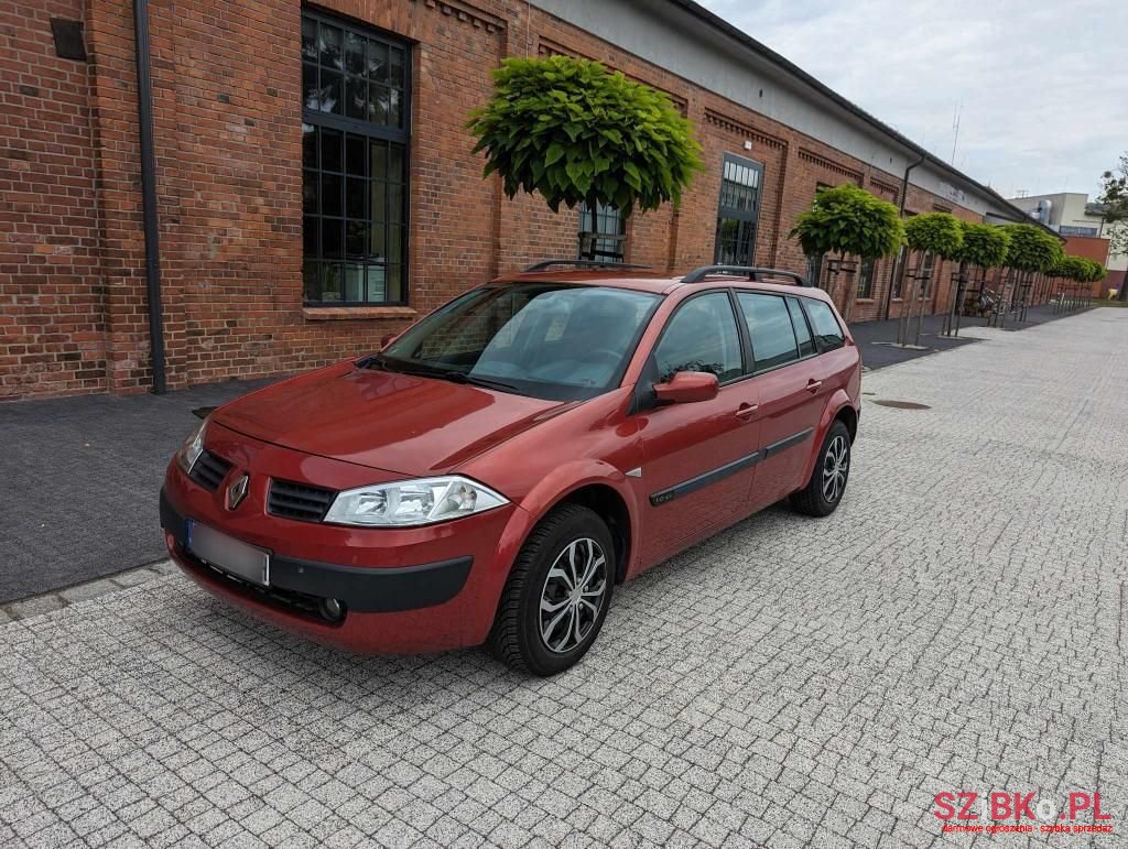2004' Renault Megane photo #1
