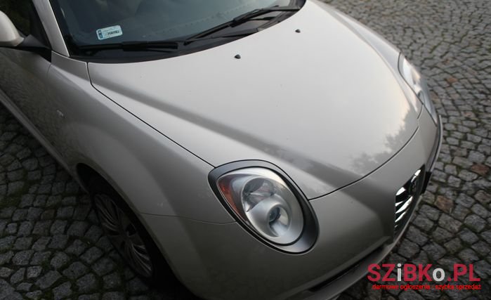 2009' Alfa Romeo MiTo photo #3