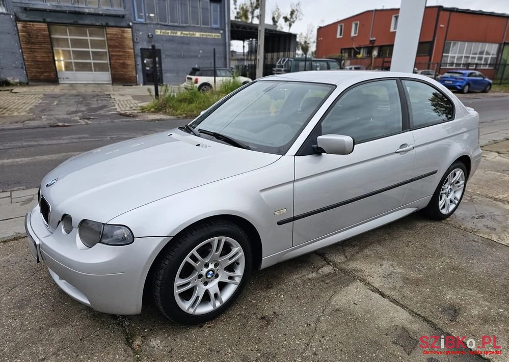 2002' BMW 3 Series photo #1