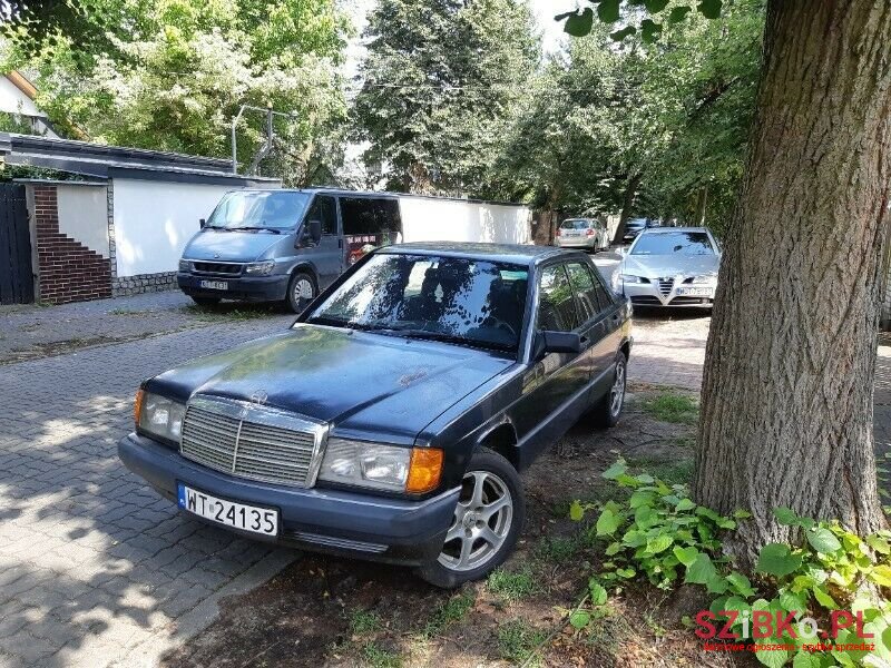 1992' Mercedes-Benz 190 photo #3