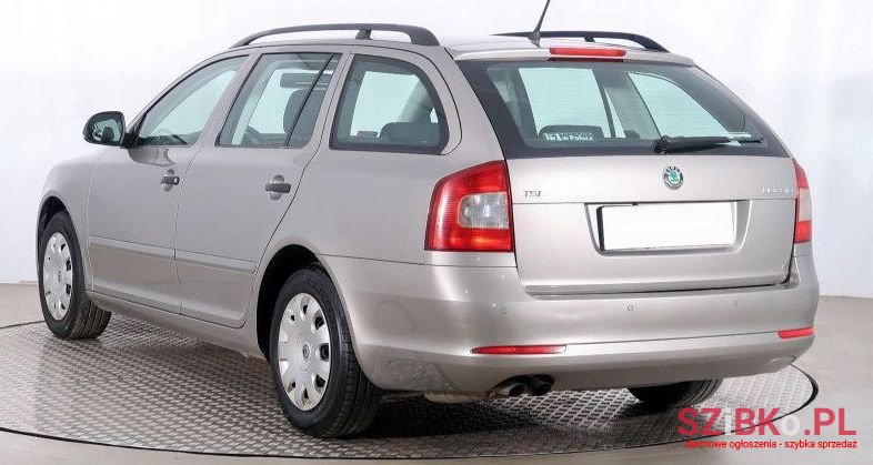 2011' Skoda Octavia photo #3