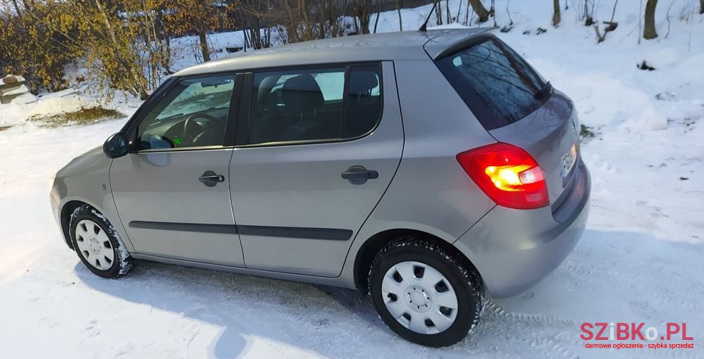 2009' Skoda Fabia 1.2 12V Style photo #6