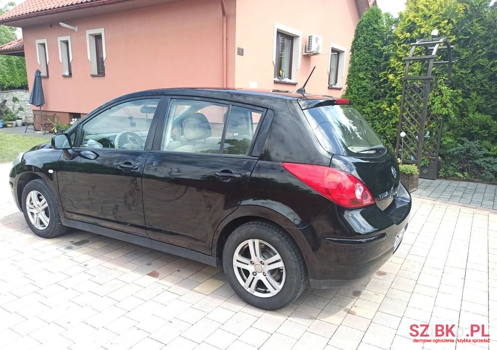 2007' Nissan Tiida photo #5