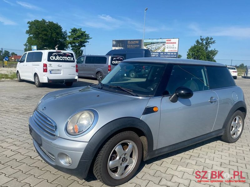 2008' MINI One Standard photo #3
