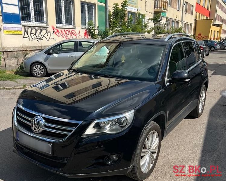 2008' Volkswagen Tiguan photo #1