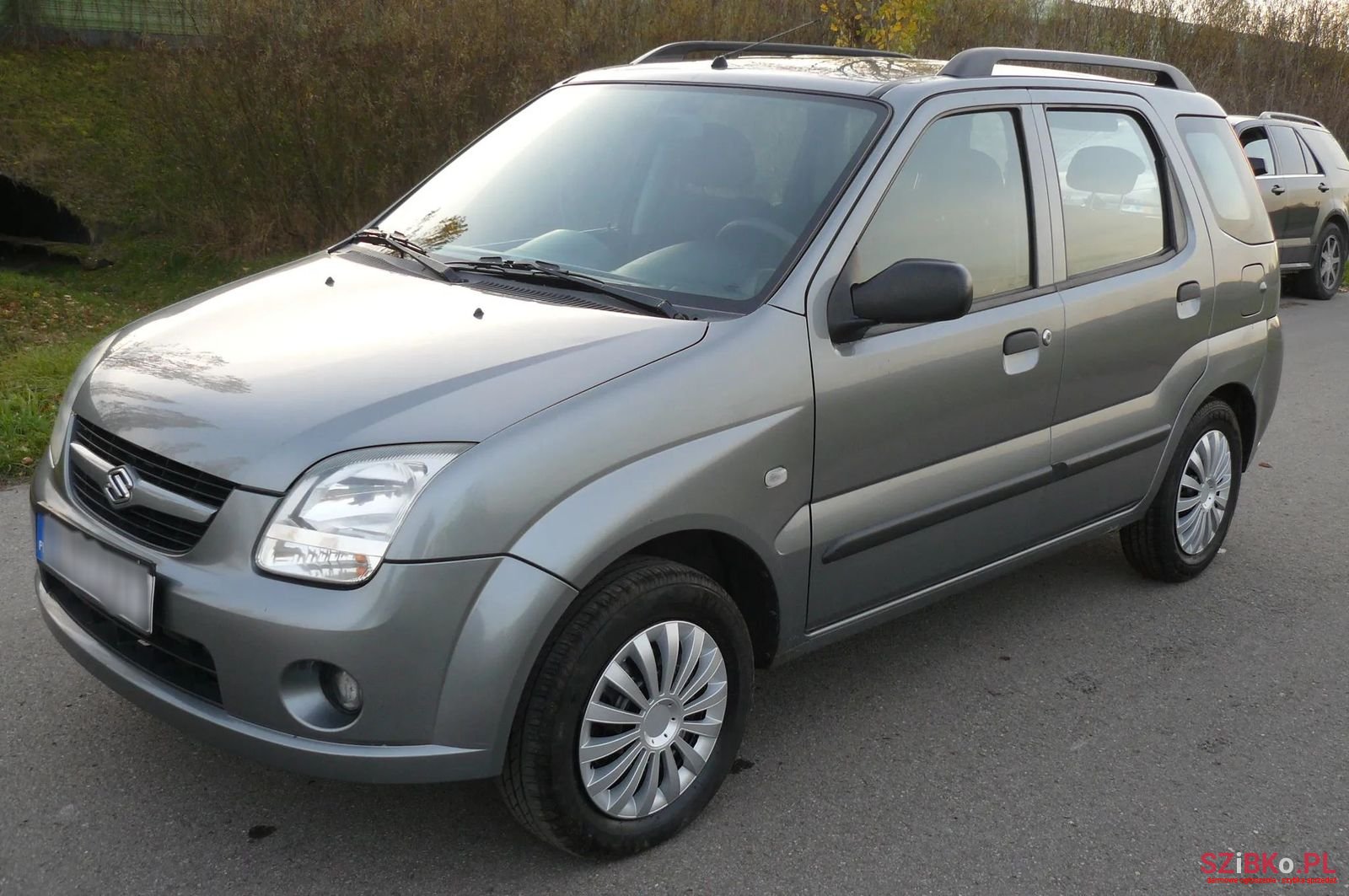 2005' Suzuki Ignis photo #3