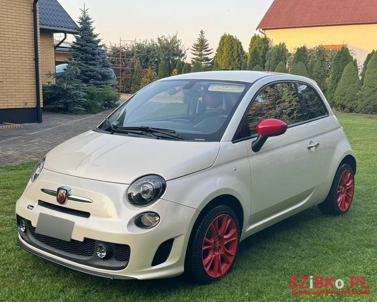 2018' Fiat 500 595 Abarth photo #1