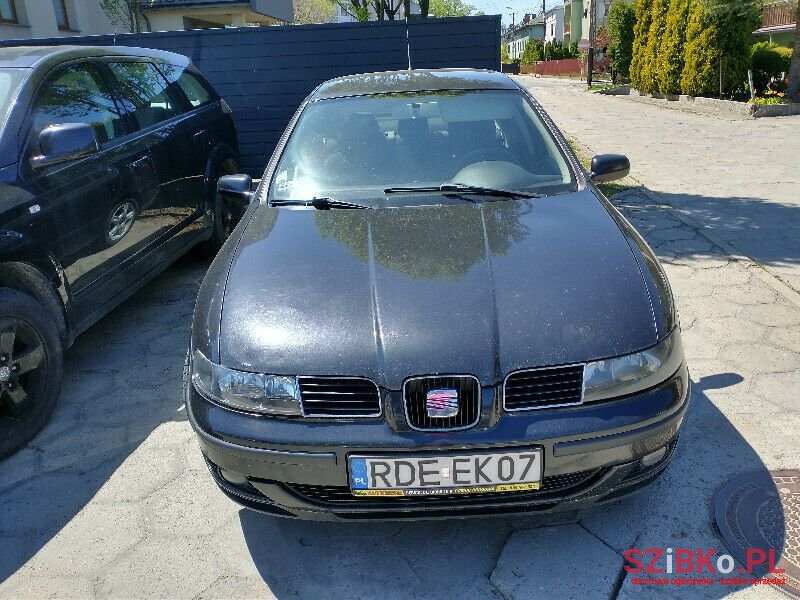 2001' SEAT Toledo photo #4