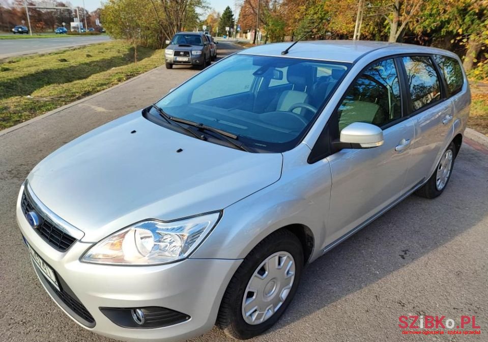 2010' Ford Focus photo #1