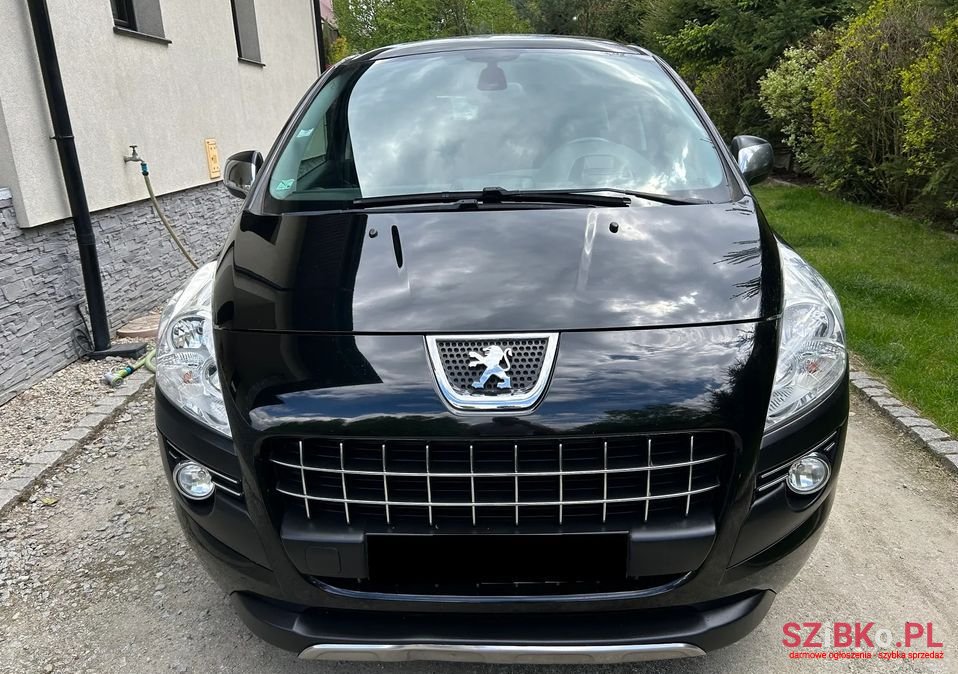 2012' Peugeot 3008 photo #2