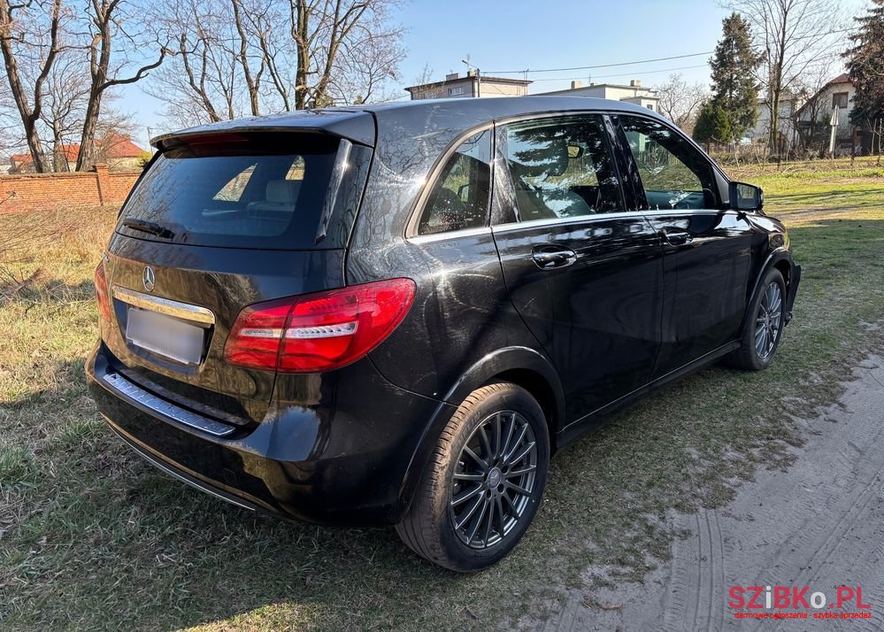2016' Mercedes-Benz B-Class photo #5