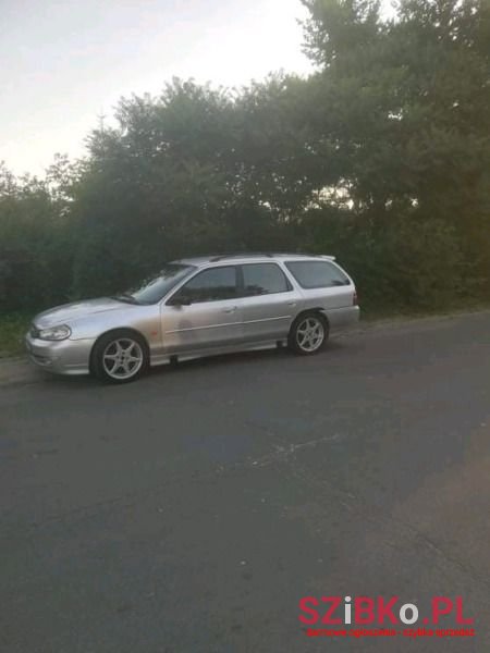 2000' Ford Mondeo photo #1