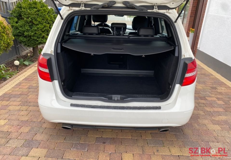 2013' Mercedes-Benz Klasa B photo #4