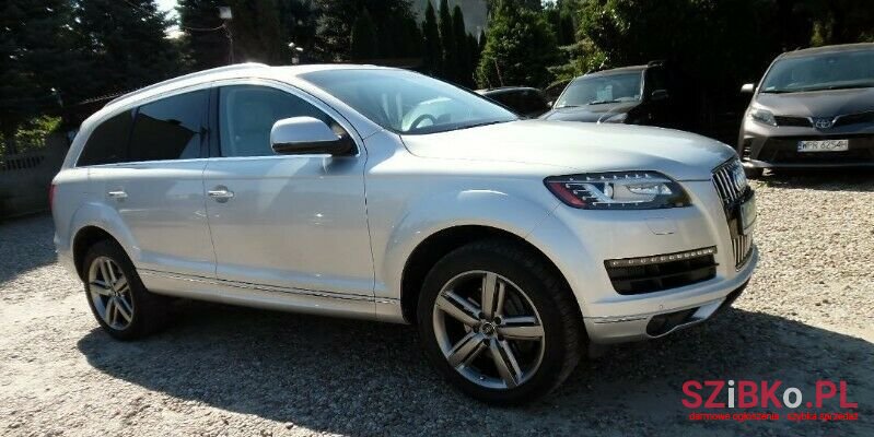 2013' Audi Q7 photo #2