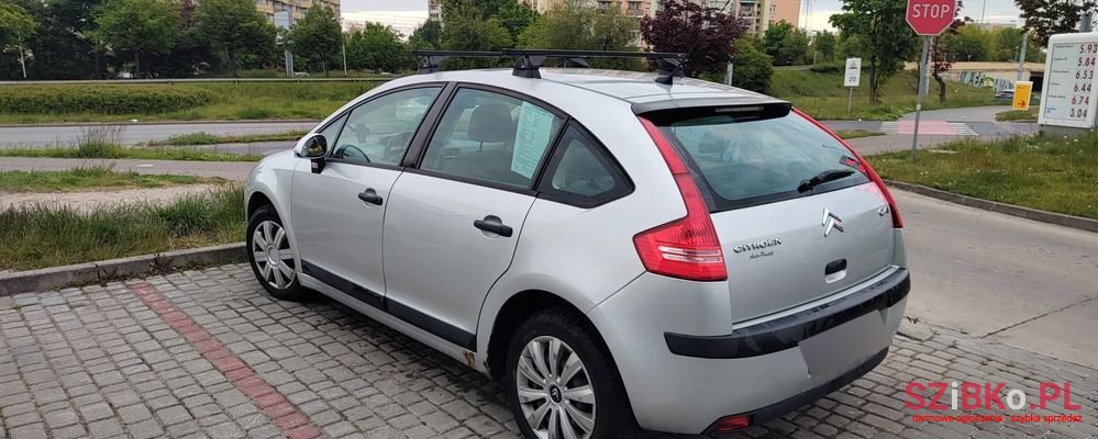 2007' Citroen C4 1.6 16V Sx photo #3