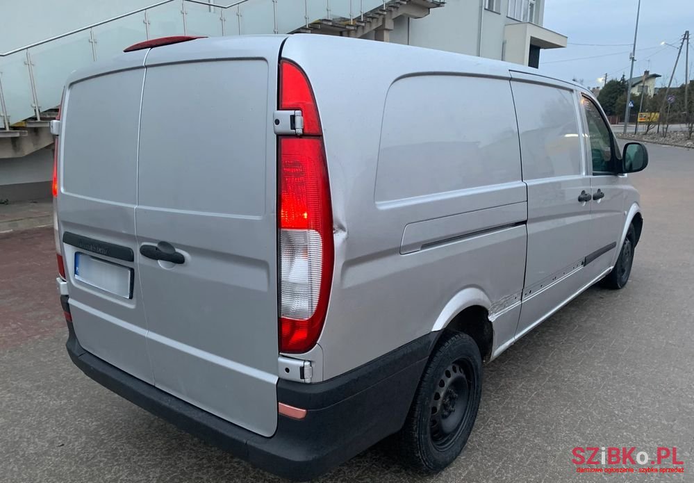 2004' Mercedes-Benz Vito photo #6