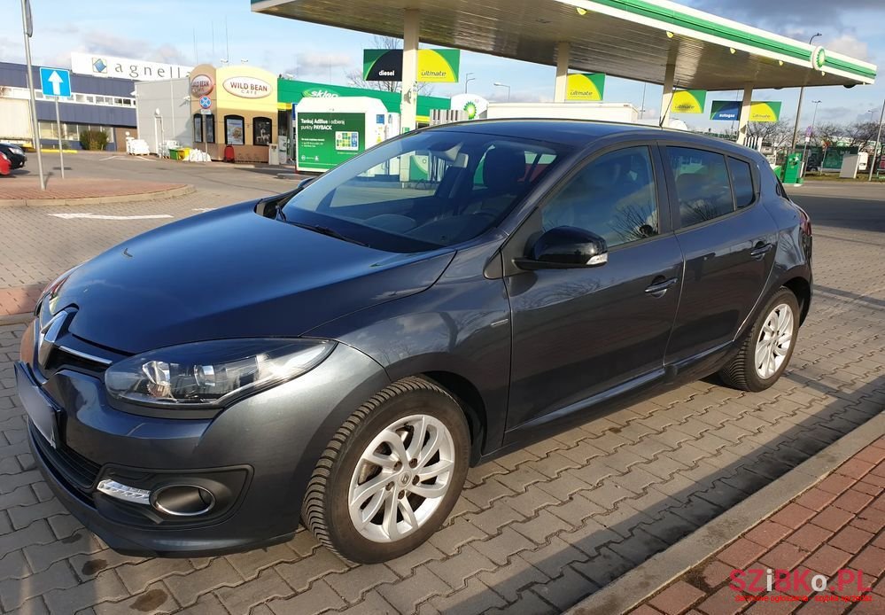 2015' Renault Megane 1.6 16V Limited photo #2