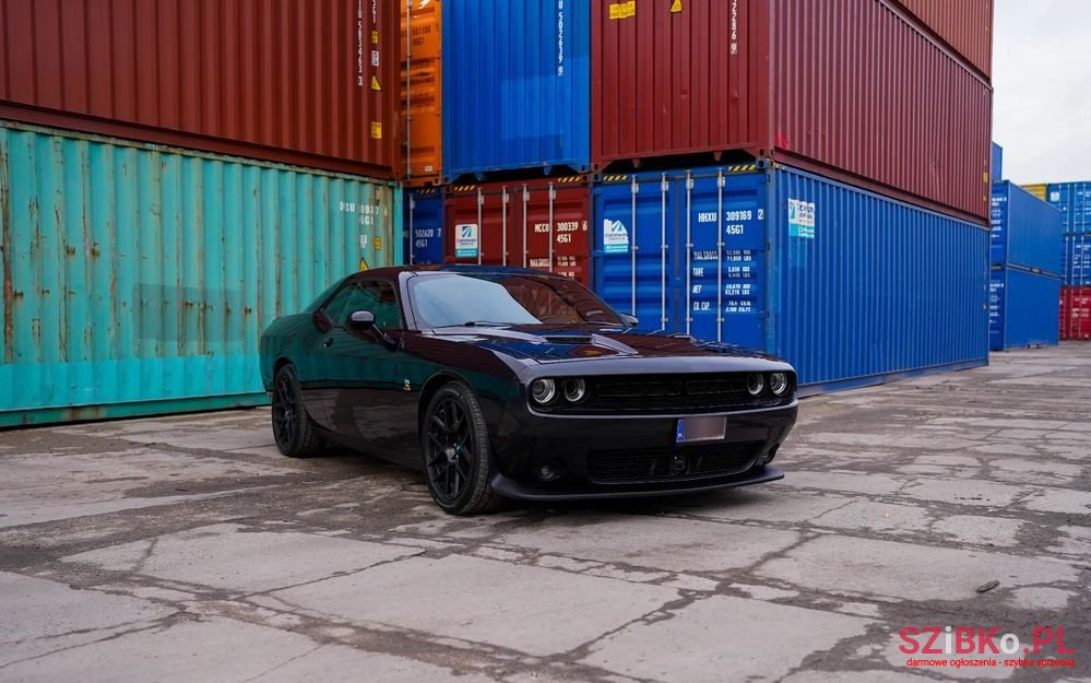 2015' Dodge Challenger 6.4 Scat Pack photo #4