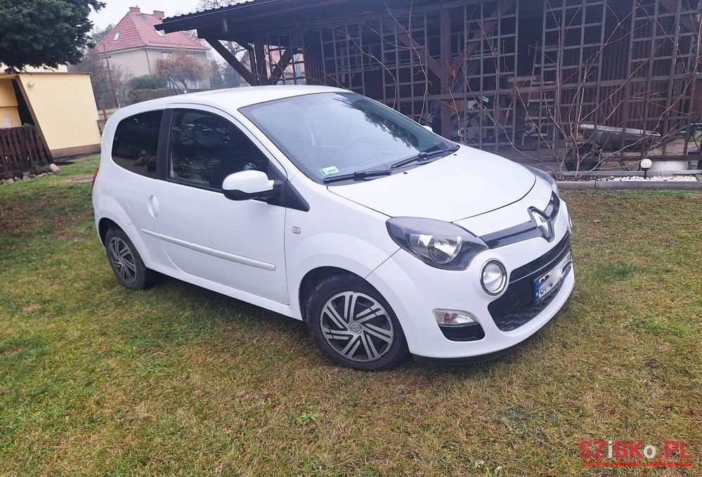 2012' Renault Twingo photo #2