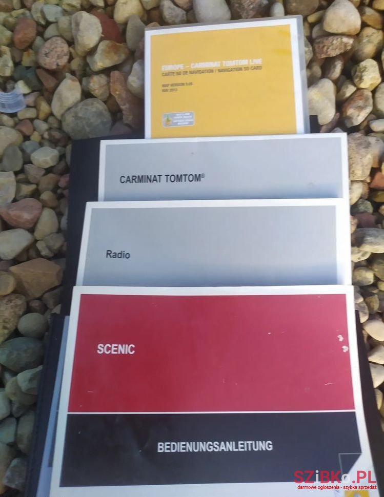 2012' Renault Grand Scenic photo #3