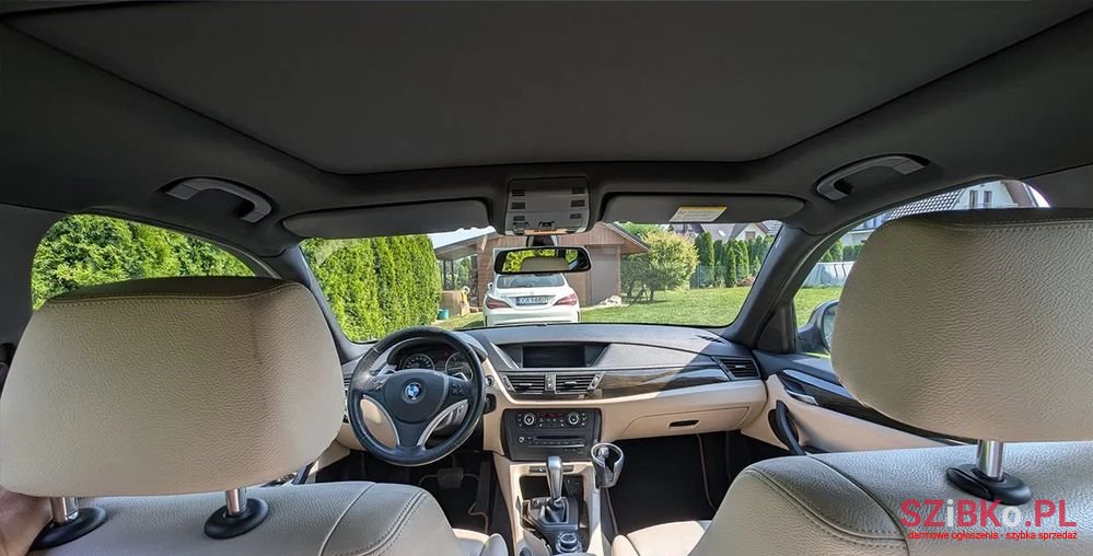 2012' BMW X1 Xdrive20D photo #6