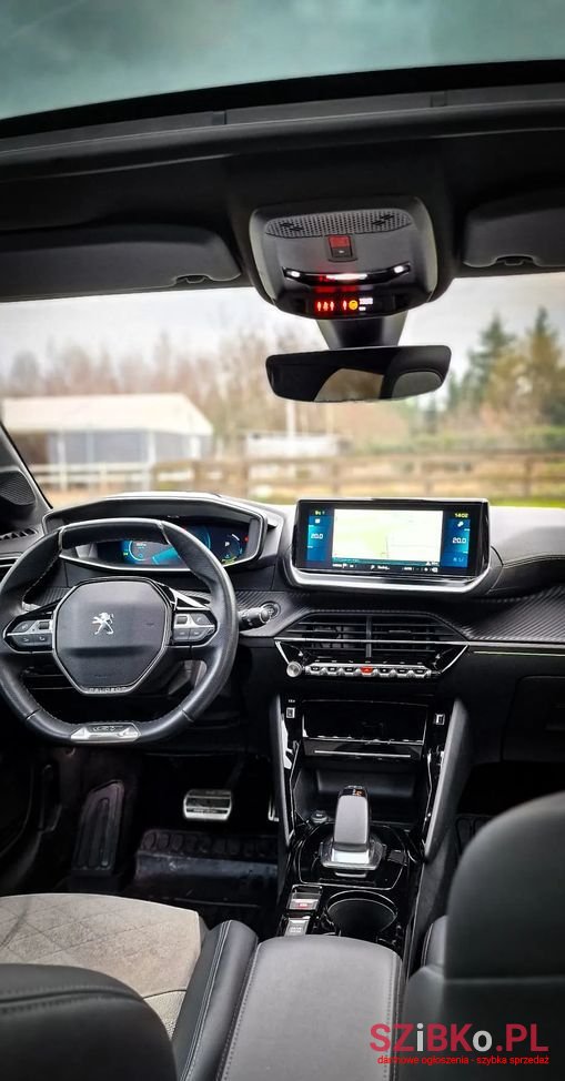 2020' Peugeot 208 E-208 Gt Line photo #6