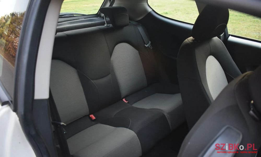 2010' Alfa Romeo MiTo photo #5