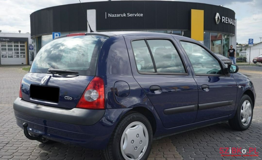 2005' Renault Clio photo #5