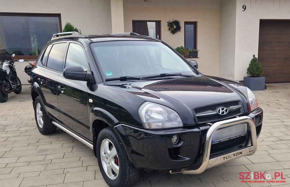 2008' Hyundai Tucson photo #2