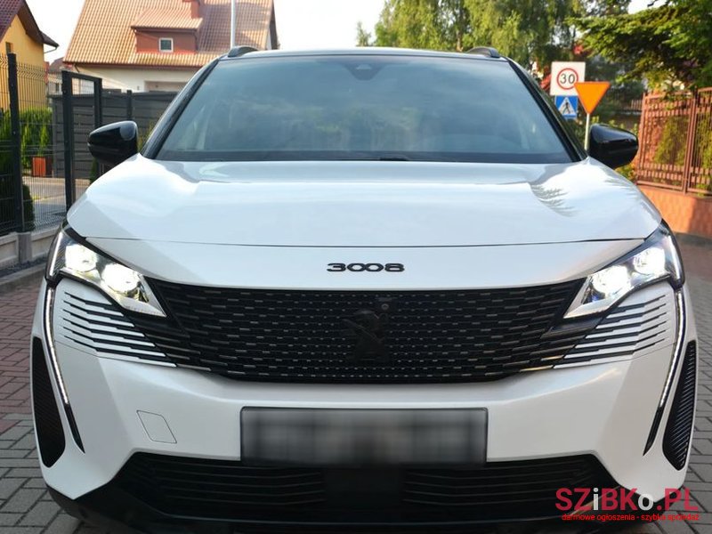 2022' Peugeot 3008 photo #2