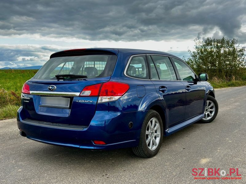 2011' Subaru Legacy photo #6