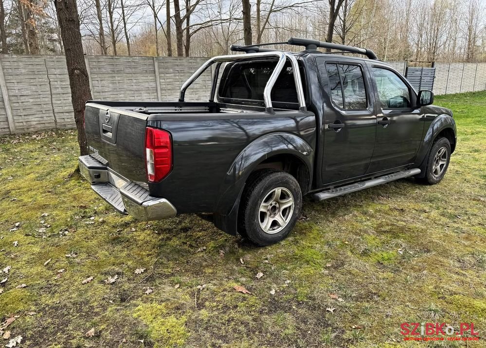 2009' Nissan Navara 2.5 D R-Black photo #4