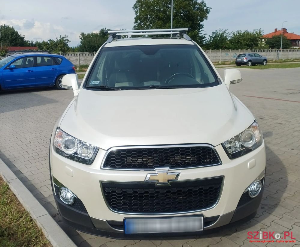 2012' Chevrolet Captiva 2.2 D Ltz photo #5