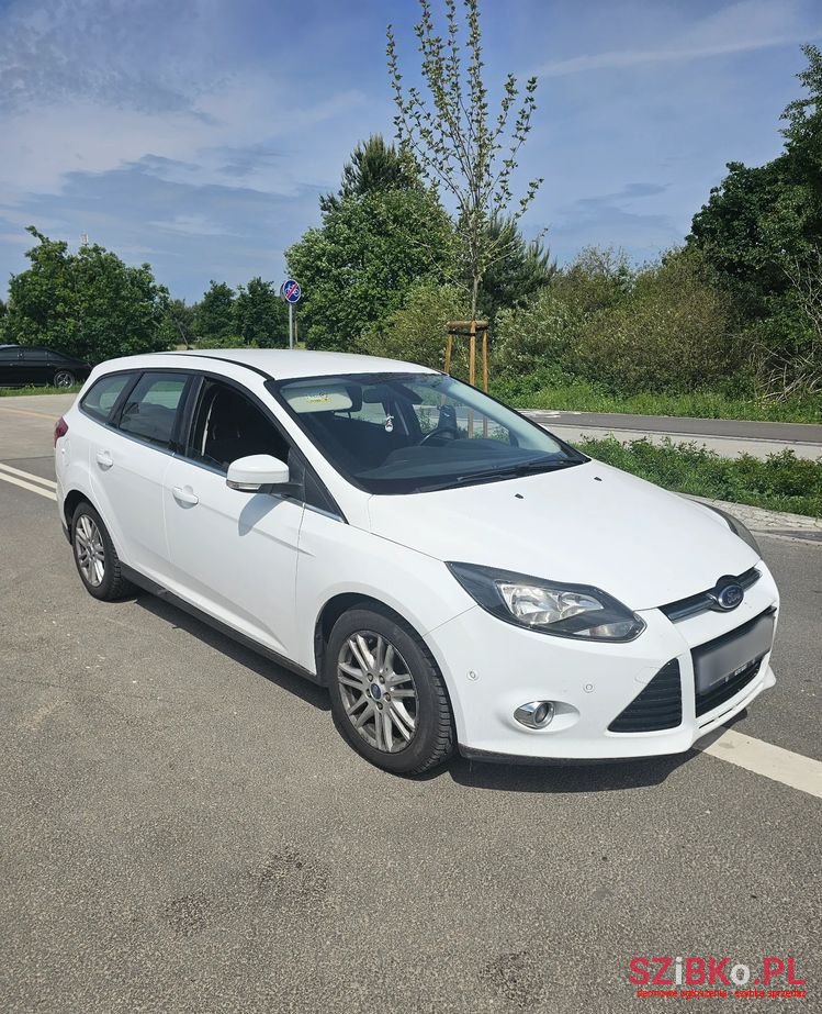 2014' Ford Focus 2.0 Tdci Trend Mps6 photo #3