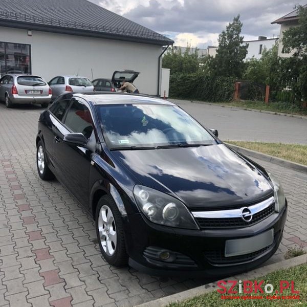 Opel Astra H 2010 used to buy in Poland, price of used Opel Astra