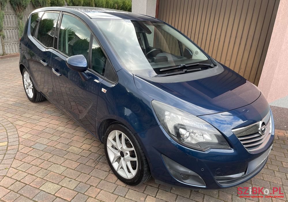 2011' Opel Meriva 1.7 Cdti Cosmo photo #1