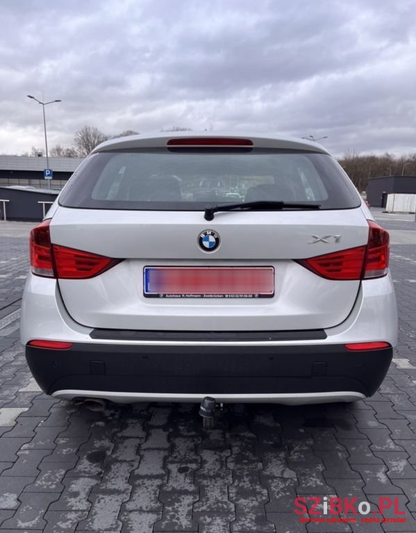 2011' BMW X1 Sdrive18D photo #6