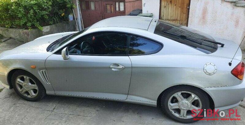 2003' Hyundai Coupe photo #1