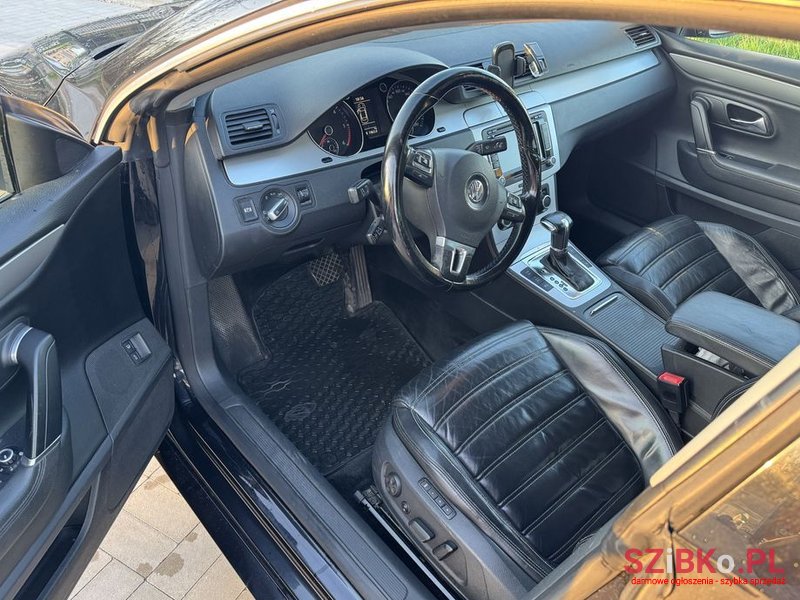 2008' Volkswagen Passat 2.0 Tdi Dpf Dsg photo #5