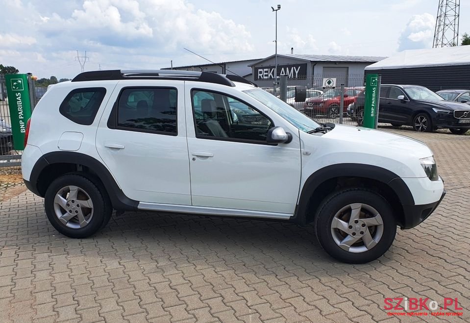 2013' Dacia Duster photo #2
