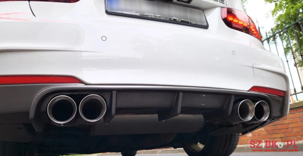 2015' BMW 3 Series photo #6